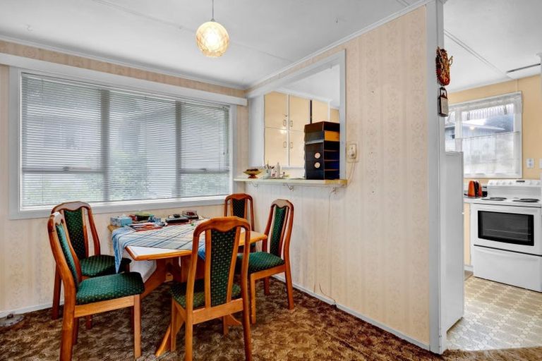 Photo of property in 123 Pembroke Street, Westown, New Plymouth, 4310