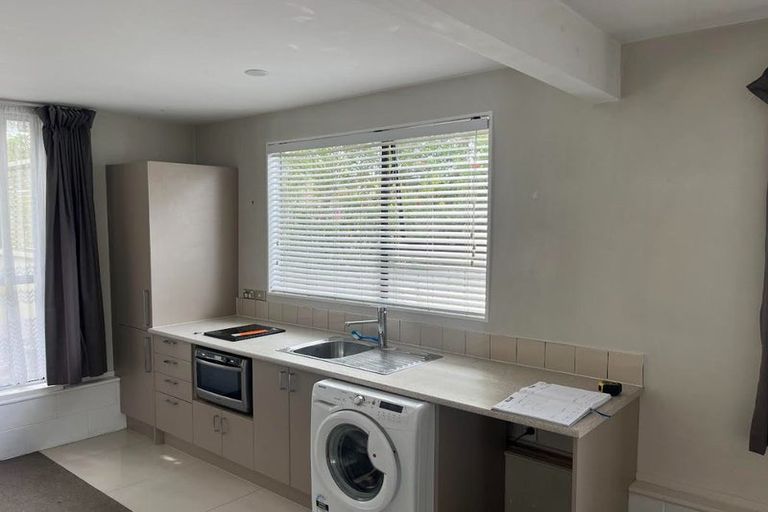 Photo of property in 2/14 Finchley Road, Torbay, Auckland, 0630