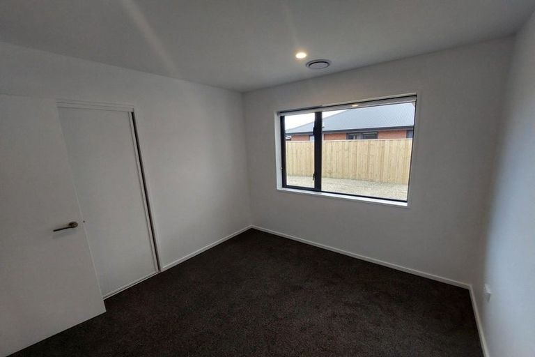 Photo of property in 33 Cousins Street, Woodend, 7691