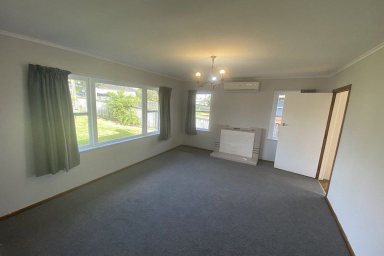 Photo of property in 10 Thompson Terrace, Manurewa, Auckland, 2102