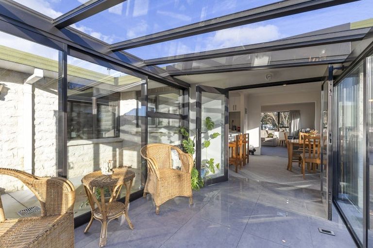 Photo of property in 1 Tern Place, Hokowhitu, Palmerston North, 4410