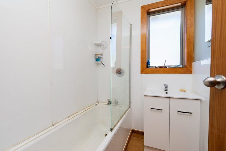 Photo of property in 17 Glenelg Street, Bradford, Dunedin, 9011