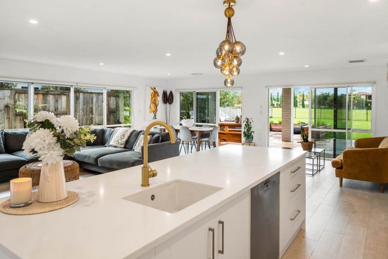 Photo of property in 69 Montgomery Crescent, Kinloch, Taupo, 3377