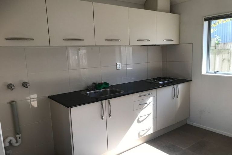 Photo of property in 10 Bushpark Place, Flat Bush, Auckland, 2016