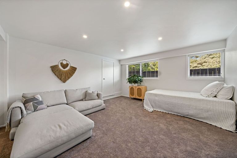 Photo of property in 4 Kororo Street, Northcote, Auckland, 0627