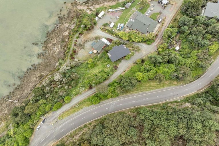 Photo of property in 127 Queen Charlotte Drive, Havelock, Picton, 7281