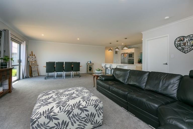 Photo of property in 31 Jules Crescent, Bell Block, New Plymouth, 4312