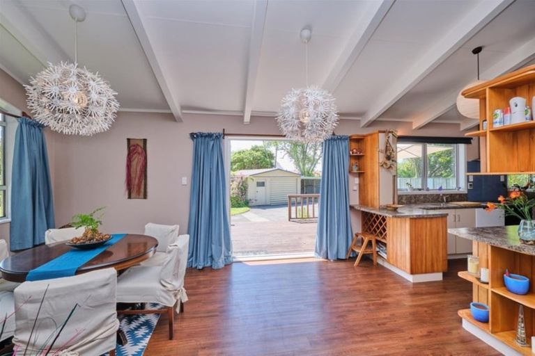 Photo of property in 121 Hamlet Street, Stratford, 4332