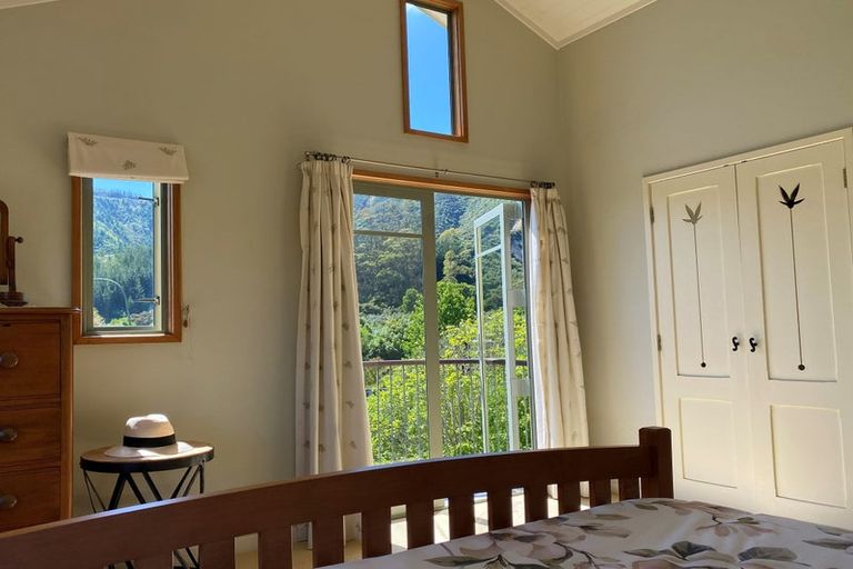 Photo of property in 44 Nyhane Drive, Ligar Bay, Takaka, 7183