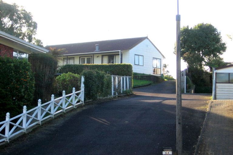 Photo of property in 66 Morrow Avenue, St Andrews, Hamilton, 3200