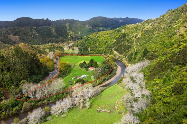 Photo of property in 258 State Highway 2 East, Waimana, 3198