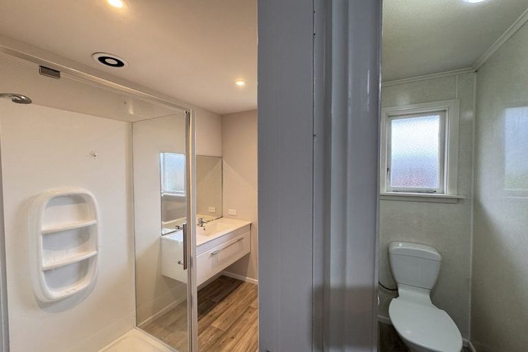 Photo of property in 4/598 Barbadoes Street, Edgeware, Christchurch, 8013