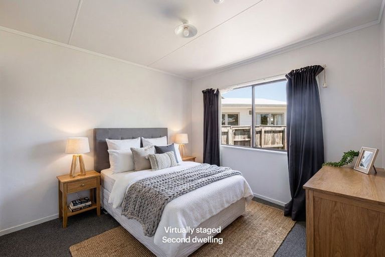 Photo of property in 10a Howard Road, Taradale, Napier, 4112