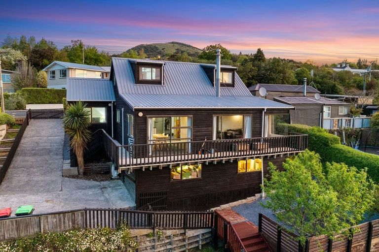 Photo of property in 21 Tweed Street, Kinmont Park, Mosgiel, 9024