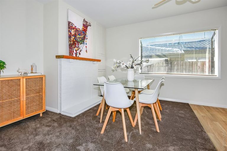 Photo of property in 266 Wainoni Road, Avondale, Christchurch, 8061