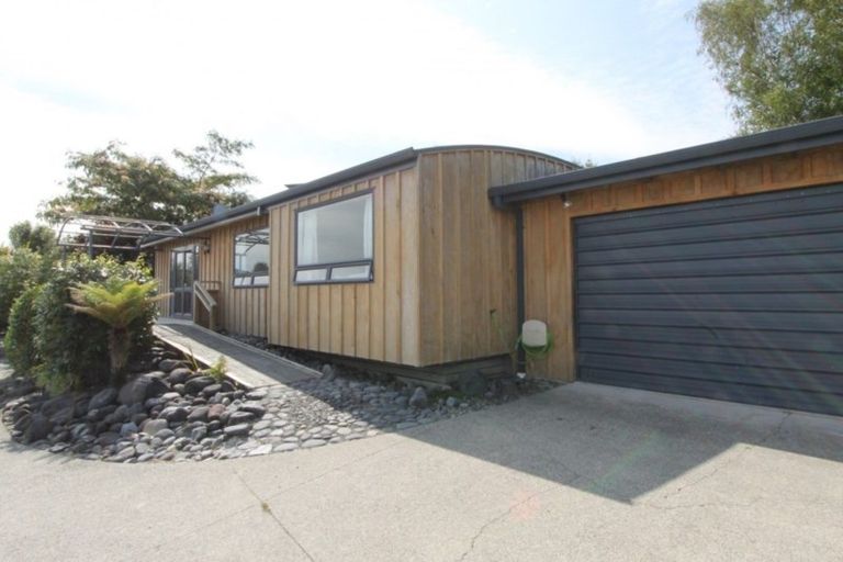 Photo of property in 2/15 Mansell Road, Nukuhau, Taupo, 3330