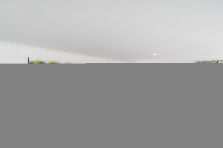 Photo of property in 3/6a Botany Road, Howick, Auckland, 2010