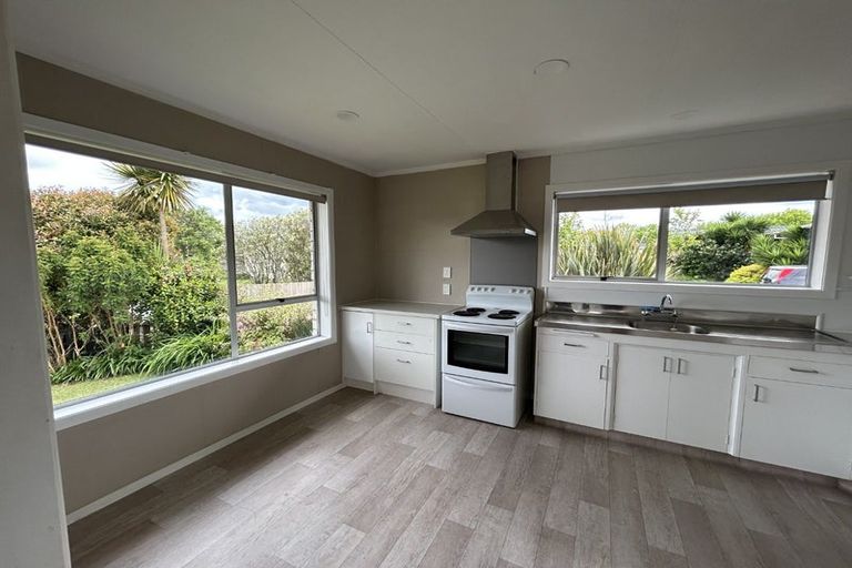 Photo of property in 8a Tanekaha Place, Pukete, Hamilton, 3200