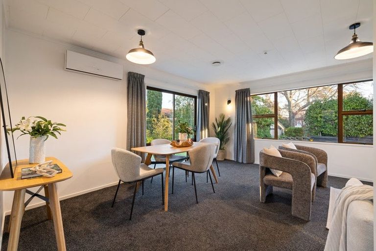 Photo of property in 32 Redwood Grove, Hokowhitu, Palmerston North, 4410