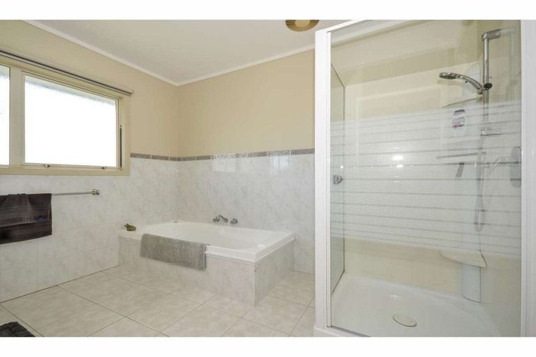 Photo of property in 2 Tasman Place, Kerikeri, 0230