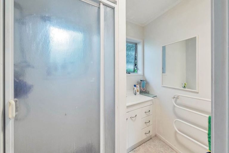 Photo of property in 30 Killarney Avenue, Torbay, Auckland, 0630