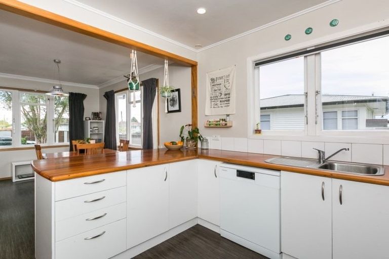 Photo of property in 714 Lumsden Road, Akina, Hastings, 4122