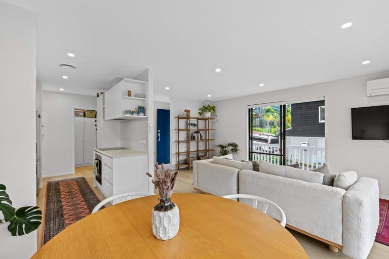 Photo of property in 79 Duncansby Road, Stanmore Bay, Whangaparaoa, 0932