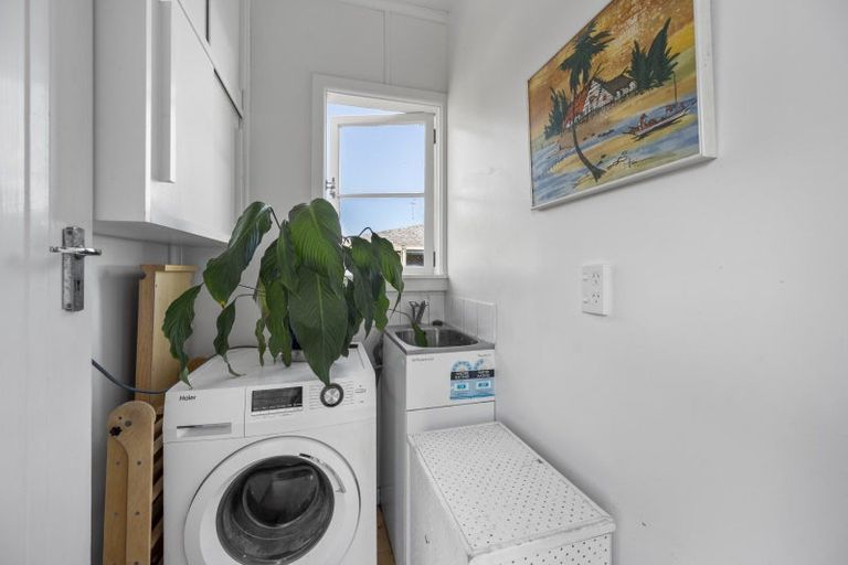 Photo of property in 900 Clive Street, Akina, Hastings, 4122