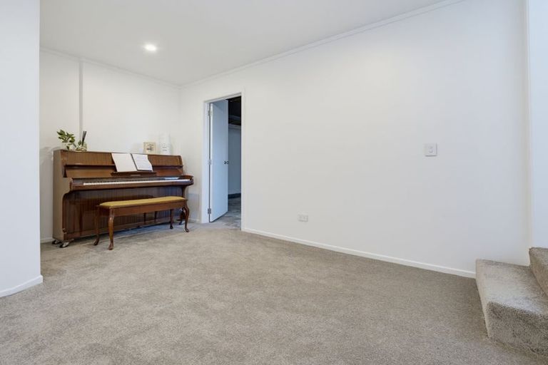 Photo of property in 6 Lee Road, Hannahs Bay, Rotorua, 3010