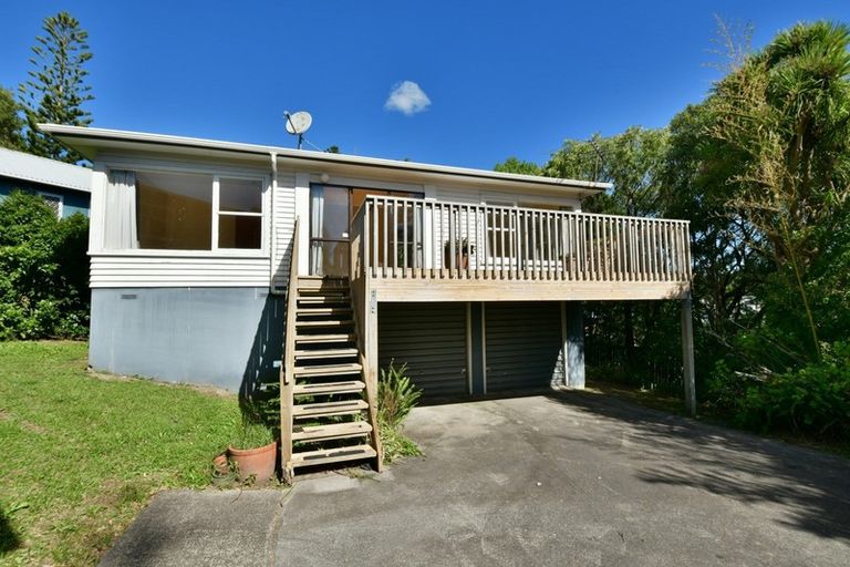 Photo of property in 616a Whangaparaoa Road, Stanmore Bay, Whangaparaoa, 0932