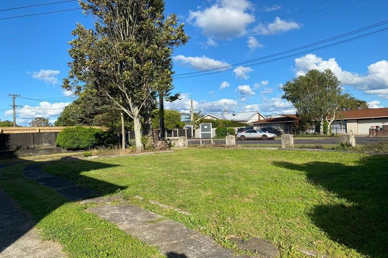 Photo of property in 11 Youngs Road, Papakura, 2110