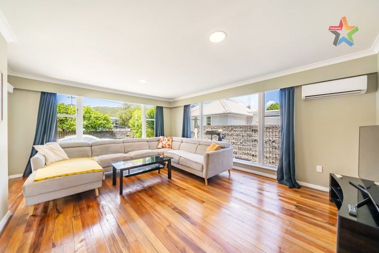 Photo of property in 1045 Fergusson Drive, Clouston Park, Upper Hutt, 5018