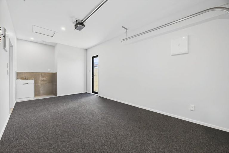 Photo of property in 13 Huringa Road, Karaka, Papakura, 2113