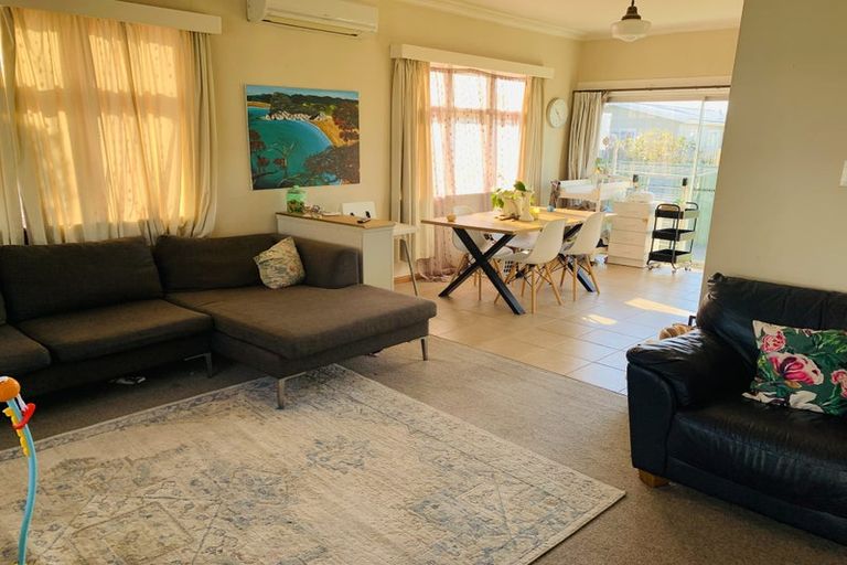 Photo of property in 28 Guppy Road, Greenmeadows, Napier, 4112