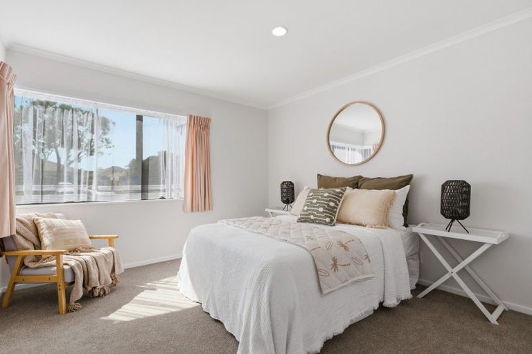 Photo of property in 10 Denny Hulme Drive, Mount Maunganui, 3116