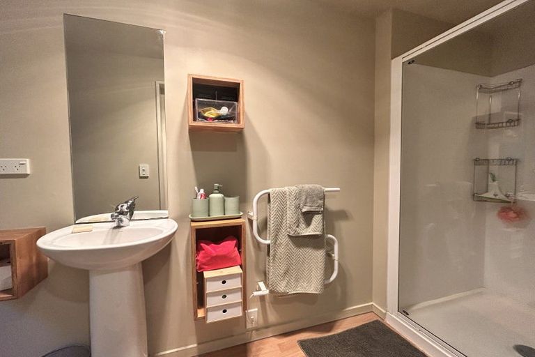 Photo of property in 7c Strawberry Lane, Fernhill, Queenstown, 9300