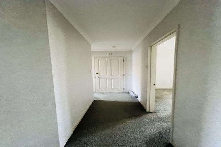 Photo of property in 30 Caroline Crescent, Highbury, Palmerston North, 4412