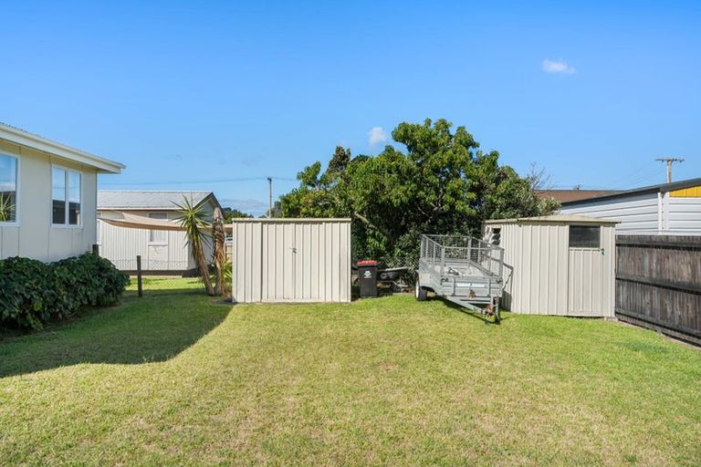 Photo of property in 205a Achilles Avenue, Whangamata, 3620