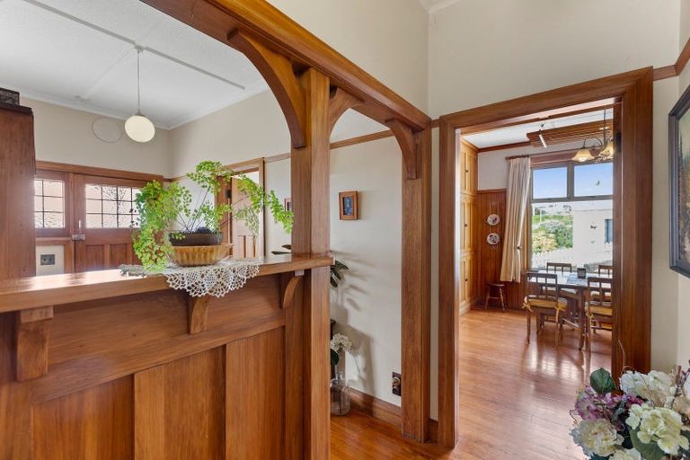 Photo of property in 22 Peace Avenue, Moturoa, New Plymouth, 4310