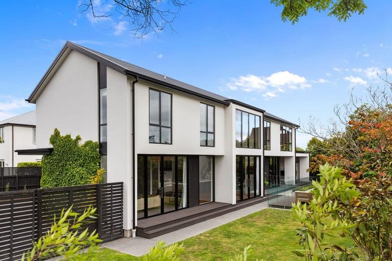 Photo of property in 15a Garden Road, Merivale, Christchurch, 8014