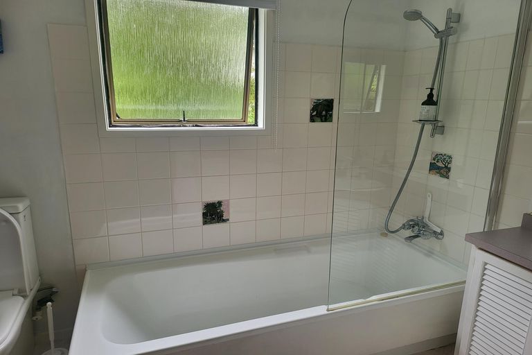 Photo of property in 16 Kennedy Street, Opua, 0200