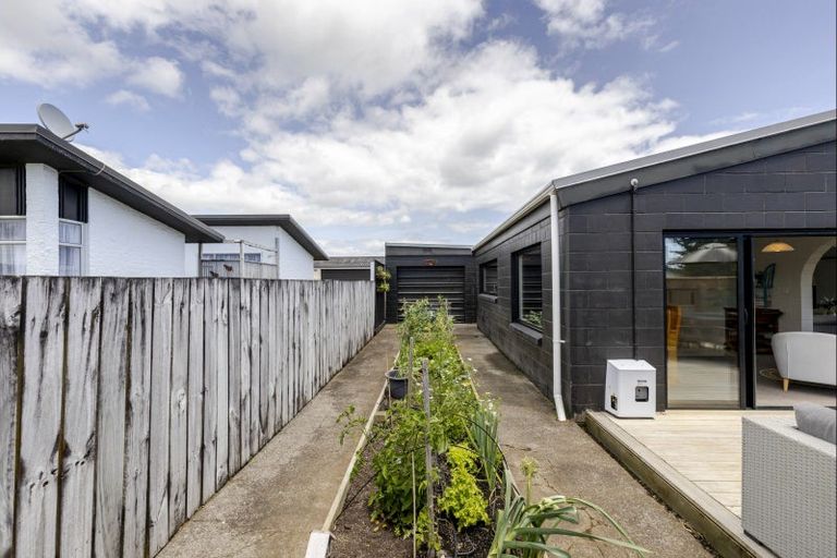 Photo of property in 19 Mangati Road, Bell Block, New Plymouth, 4312