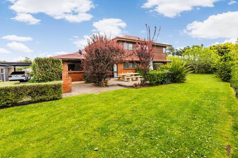 Photo of property in 10 Elrita Place, Conifer Grove, Takanini, 2112