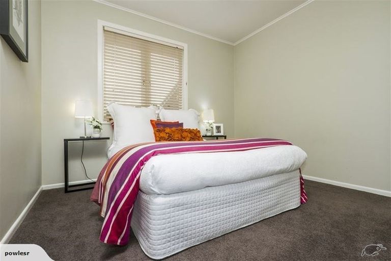 Photo of property in 1/15 Beulah Avenue, Rothesay Bay, Auckland, 0630