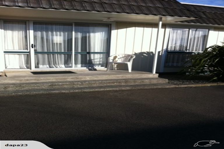 Photo of property in 33 Albert Street, Palmerston North, 4414