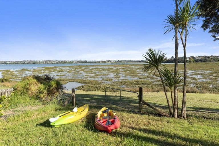 Photo of property in 99 Beresford Street, Bayswater, Auckland, 0622