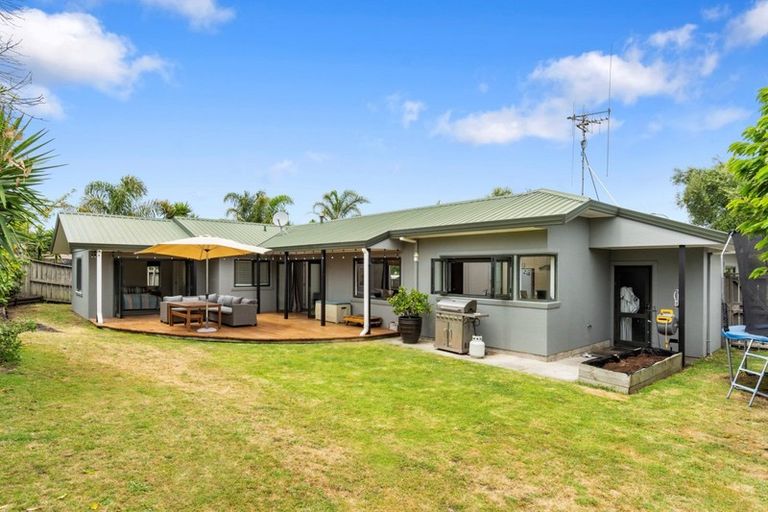 Photo of property in 52 Athena Grove, Papamoa Beach, Papamoa, 3118