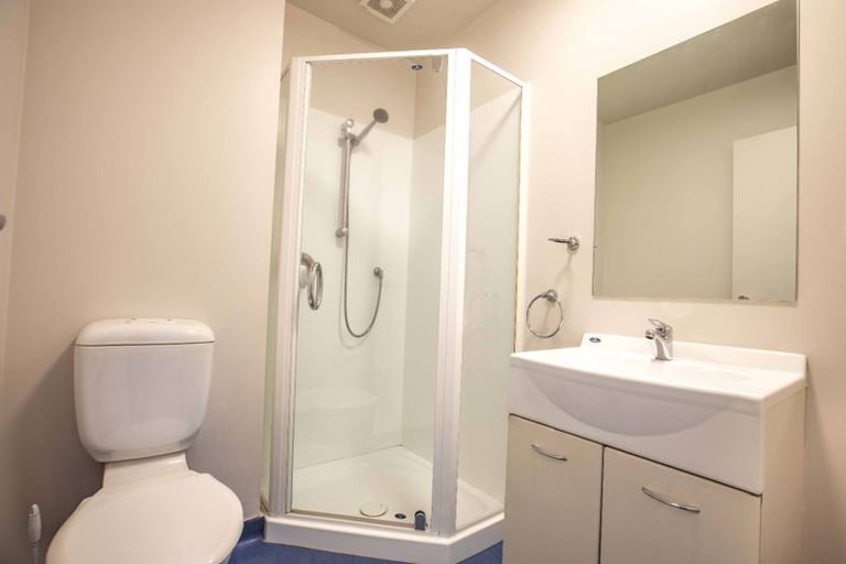 Photo of property in 1/363 Willis Street, Mount Cook, Wellington, 6011