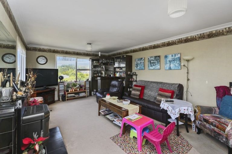 Photo of property in 6 Parris Street, Moturoa, New Plymouth, 4310