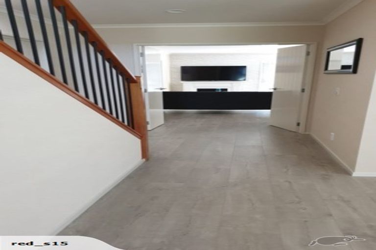 Photo of property in 4 Beggs Way, Flat Bush, Auckland, 2016